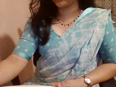 Pinky 4 online show from April 28, 2:54 pm