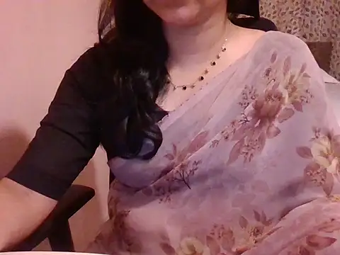 Pinky 4 online show from February 25, 2:28 pm