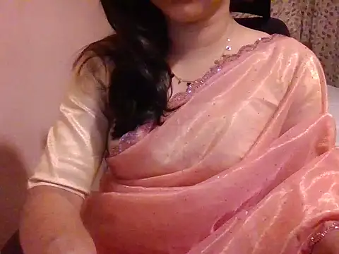 Pinky 4 online show from February 9, 9:24 pm