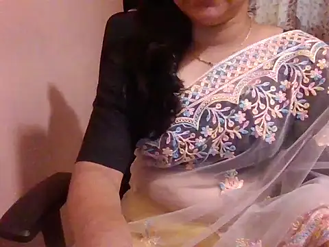Pinky 4 online show from May 4, 4:38 am