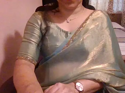 Pinky 4 online show from March 15, 9:49 am