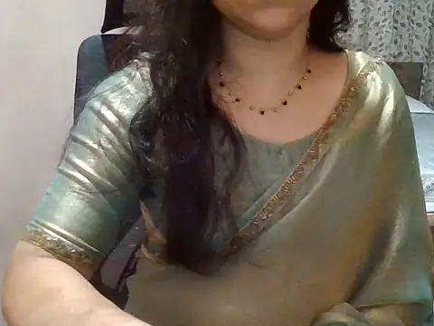Snapshot of Pinky_4 chatting on July 18, 11:35 pm Pinky 4 online show from July 18, 11:35 pm
