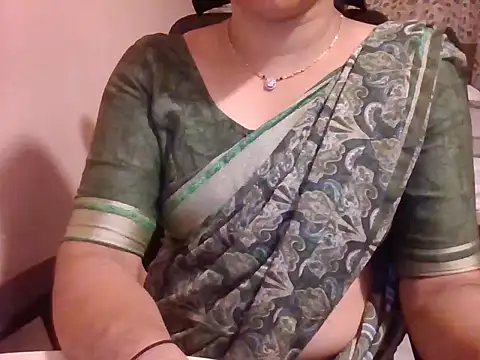 Pinky 4 online show from May 9, 6:22 pm