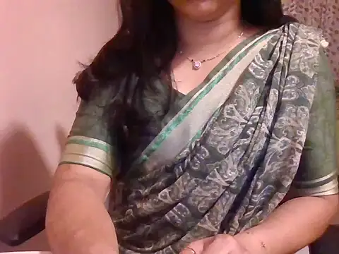 Pinky 4 online show from May 31, 10:54 pm