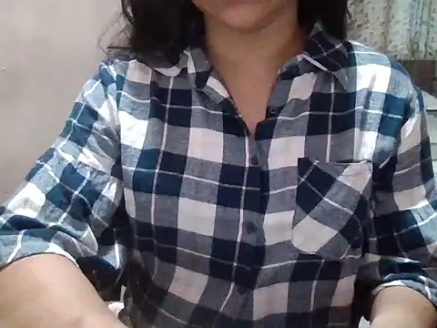 Snapshot of Pinky_4 chatting on July 4, 5:14 am Pinky 4 online show from July 4, 5:14 am