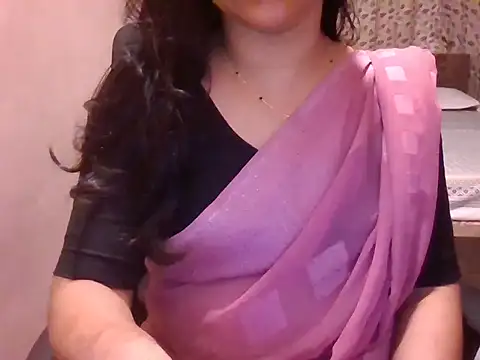 Snapshot of Pinky_4 chatting on July 16, 11:35 pm Pinky 4 online show from July 16, 11:35 pm