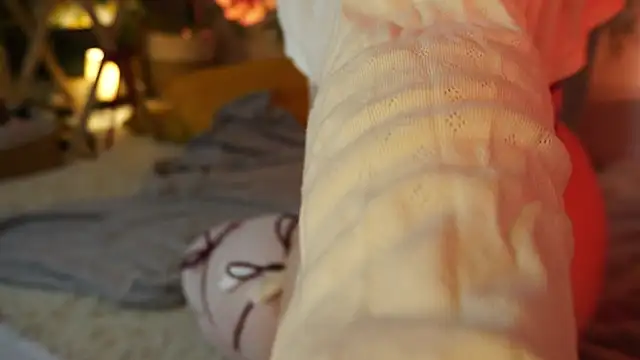 ScarletBlaze online show from November 20, 5:46 pm