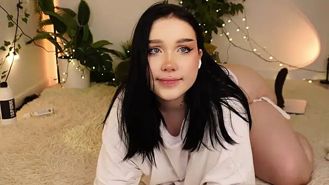 ScarletBlaze online show from March 11, 6:08 pm