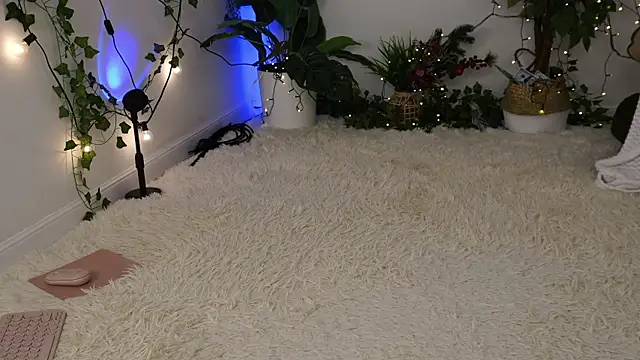 ScarletBlaze online show from February 9, 9:17 pm