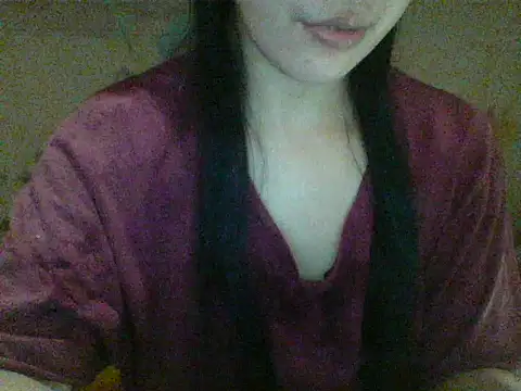 Snapshot of spankmybootyxxx chatting on October 18, 11:56 am spankmybootyxxx online show from October 18, 11:56 am