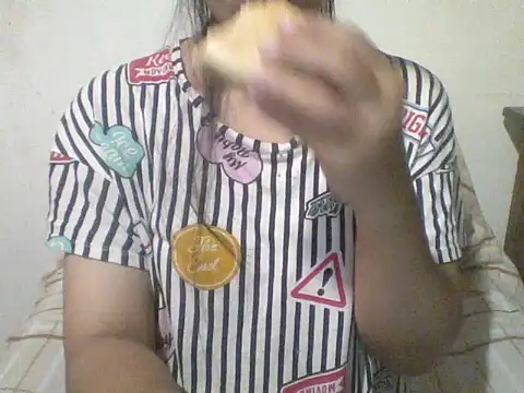 spankmybootyxxx online show from April 13, 11:20 pm