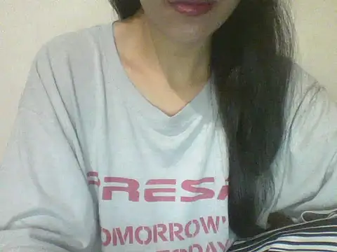 spankmybootyxxx online show from April 2, 4:02 pm