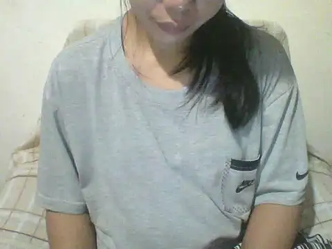 spankmybootyxxx online show from April 16, 6:30 pm