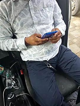 Snapshot of hornydick4you chatting on February 10, 11:20 am hornydick4you online show from February 10, 11:20 am