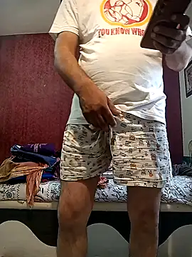 Snapshot of hornydick4you chatting on March 1, 5:29 am hornydick4you online show from March 1, 5:29 am