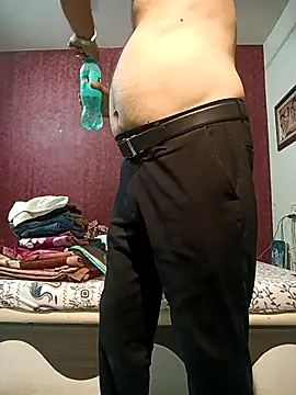 Snapshot of hornydick4you chatting on February 25, 3:56 pm hornydick4you online show from February 25, 3:56 pm