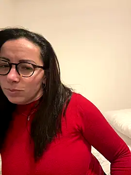 kymii online show from January 7, 5:07 pm