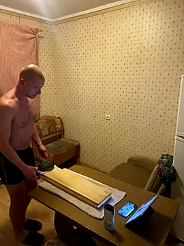 69sexyiestass online show from October 12, 7:15 pm