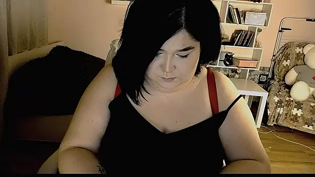 Snapshot of Vi-Vixen chatting on February 18, 2:27 am Vi-Vixen online show from February 18, 2:27 am