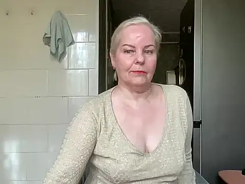 milaja online show from May 8, 2:21 pm