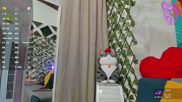 GabiMorgan online show from October 28, 9:36 pm