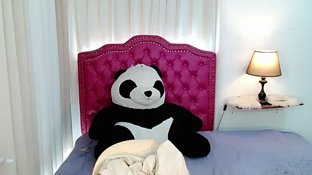 DreamLADYBOY online show from May 4, 4:16 am