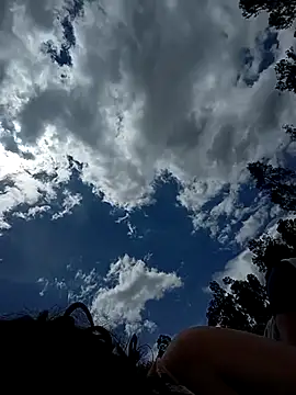 Simone Miller online show from October 29, 3:33 pm