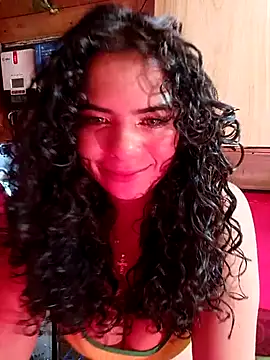 Snapshot of Simone_Miller chatting on March 7, 6:22 pm Simone Miller online show from March 7, 6:22 pm