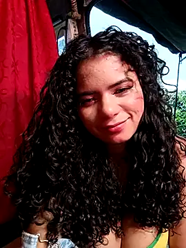 Snapshot of Simone_Miller chatting on March 7, 9:27 pm Simone Miller online show from March 7, 9:27 pm