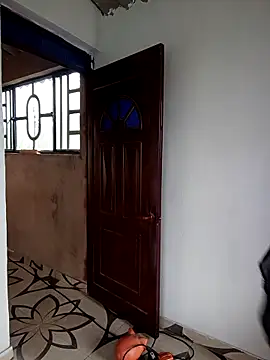 Simone Miller online show from March 20, 8:10 pm