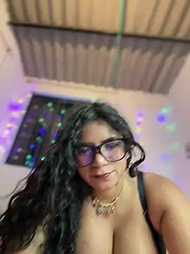 Simone Miller online show from May 30, 12:28 am