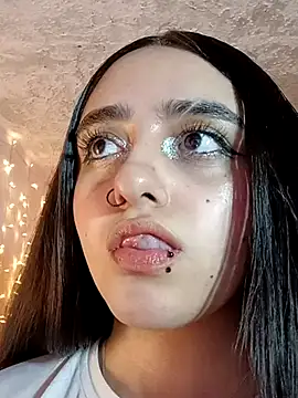 IvonneT online show from March 2, 4:28 am