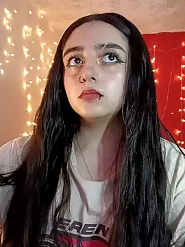 IvonneT online show from January 11, 11:56 pm