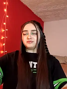 IvonneT online show from October 26, 10:54 pm