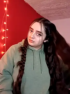 IvonneT online show from October 26, 12:22 am