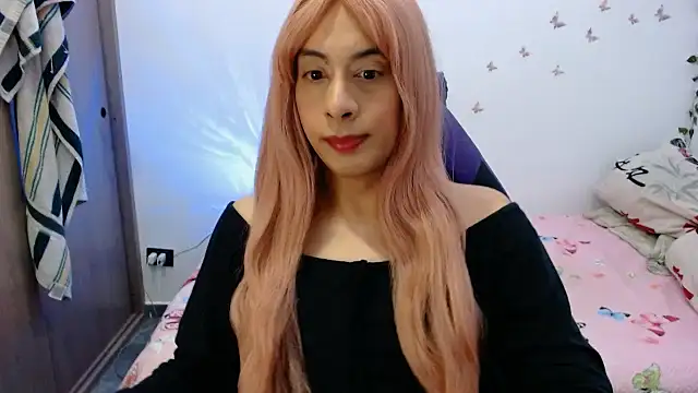 OriannaDomenechi online show from March 12, 4:40 am