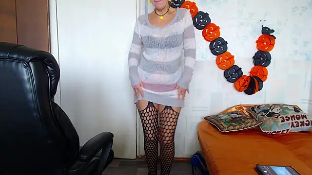 Snapshot of MilayaDFlow chatting on November 13, 7:56 am MilayaDFlow online show from November 13, 7:56 am