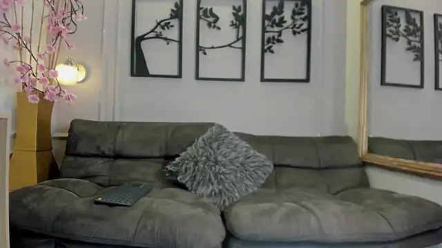 kathe hot online show from September 17, 7:38 pm