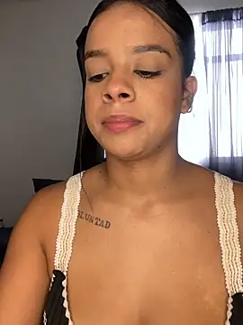 trianawhite online show from October 4, 3:46 pm