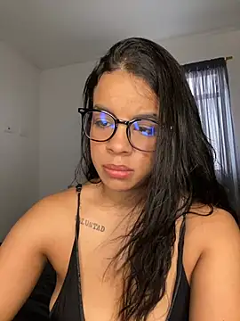 trianawhite online show from April 23, 2:51 pm