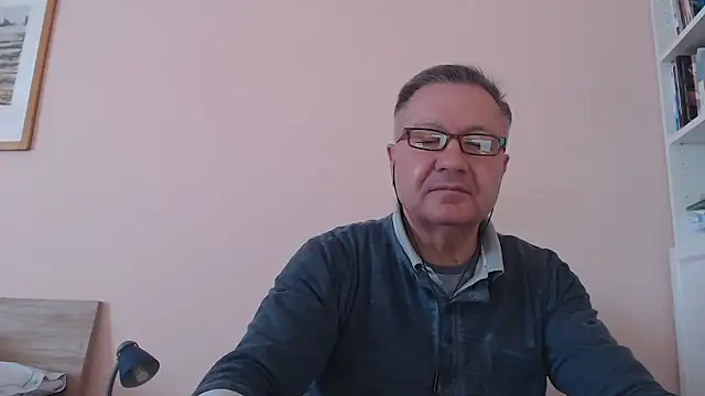 YOU6me online show from November 5, 11:24 am