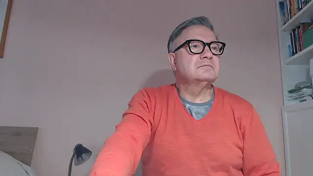 YOU6me online show from March 31, 7:10 am