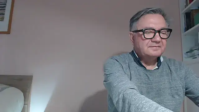 YOU6me online show from February 22, 4:30 pm