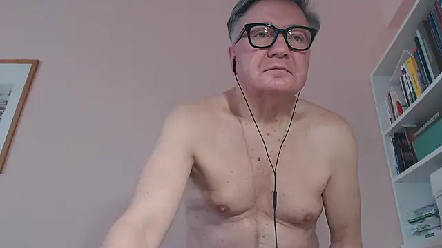 YOU6me online show from March 9, 9:02 am