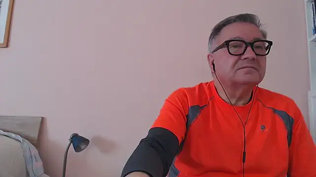 YOU6me online show from December 15, 10:21 am