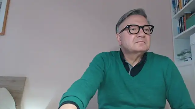 YOU6me online show from March 28, 2:40 pm