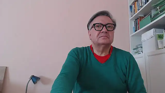 YOU6me online show from April 4, 8:10 am