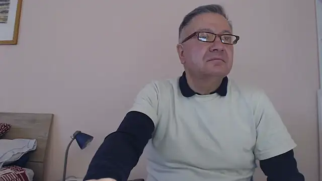 YOU6me online show from November 9, 8:40 am