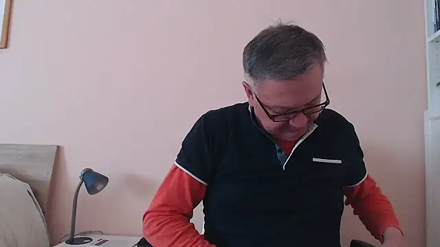 YOU6me online show from November 22, 9:41 am