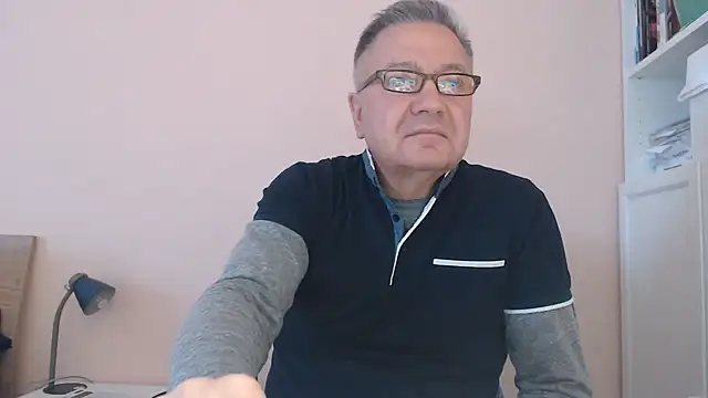 YOU6me online show from October 21, 2:49 pm